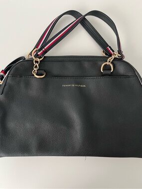 Tommy Hilfiger handbag